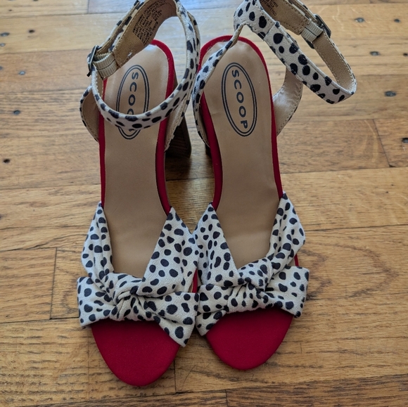 Scoop Retro Polka Dot Peep Toe Heels - Picture 5 of 9